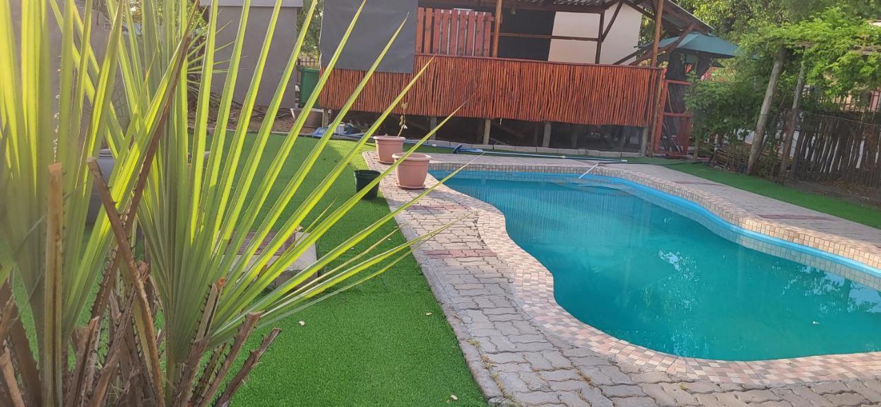 شقة Maun Luxury Oasis المظهر الخارجي الصورة